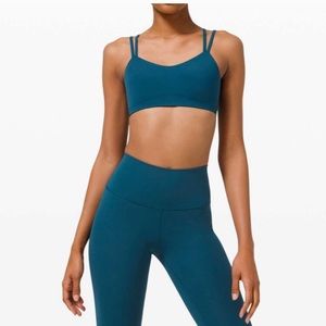 Lululemon Like a Cloud Bra size 6 Blue Borealis